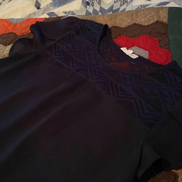 Lace top - Picture 2 of 3